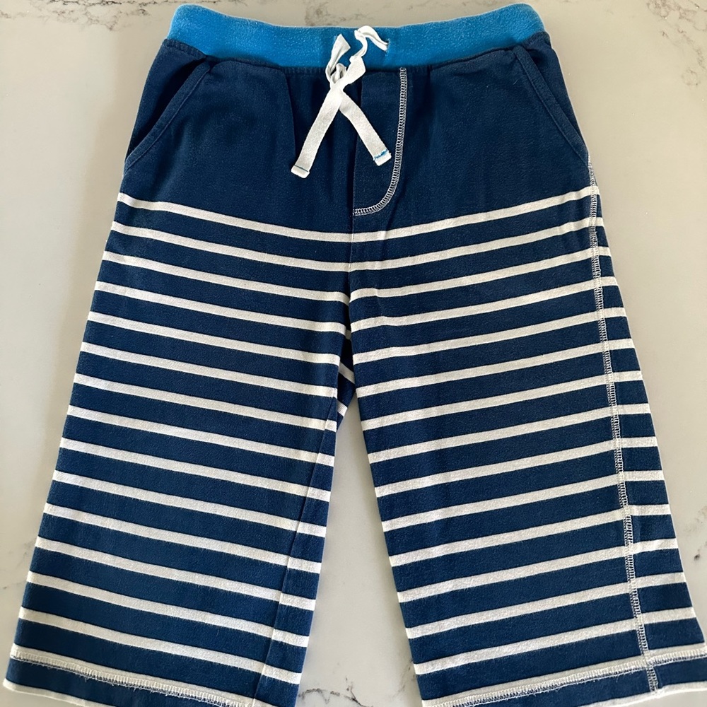 Mini Boden Jersey Baggie Shorts